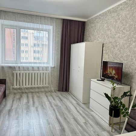 Уютная Квартира Жк Сказочный Мир Город Астана Exteriör bild